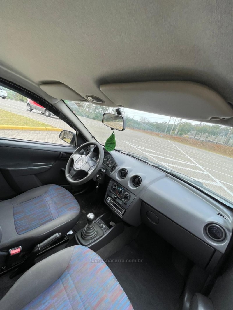 CELTA 1.0 MPFI VHC LIFE 8V FLEX 4P MANUAL - 2009 - CAXIAS DO SUL