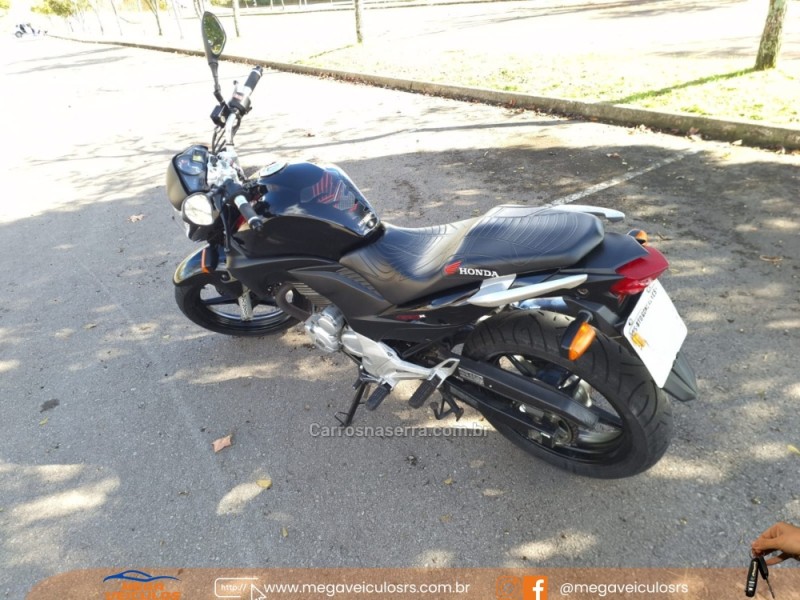CB 300R  - 2011 - BENTO GONçALVES