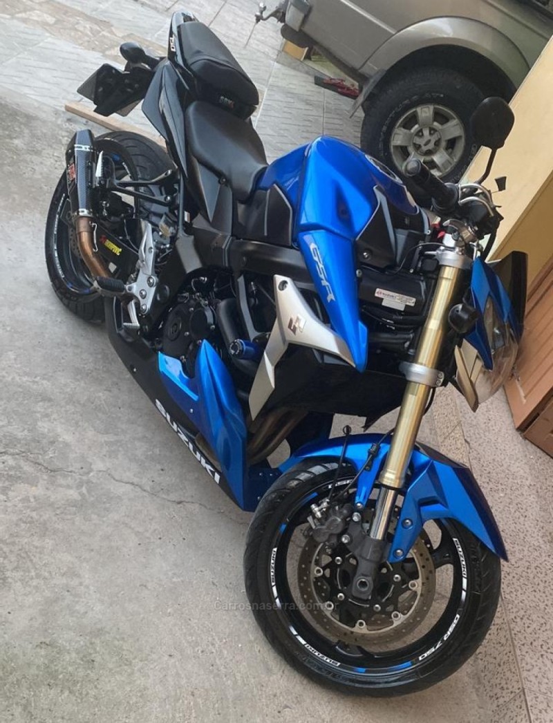 GSR 750 - 2014 - CAXIAS DO SUL