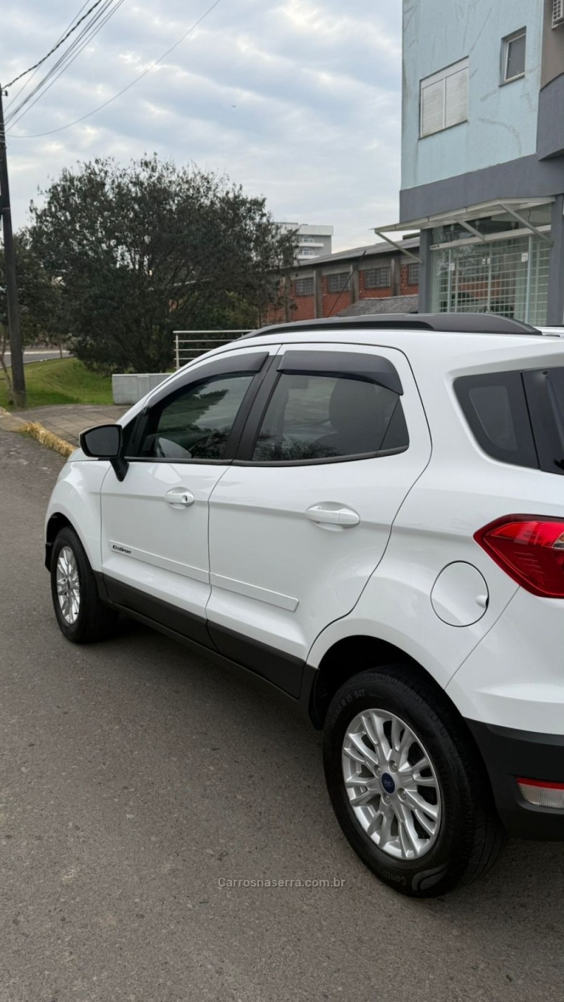 ECOSPORT 1.6 SE 16V FLEX 4P MANUAL - 2017 - FARROUPILHA