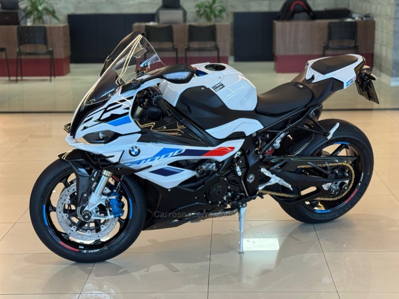 S 1000 RR M CARBON  - 2024 - DOIS IRMãOS