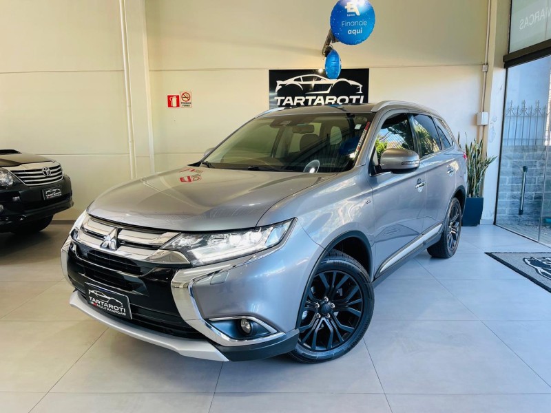 OUTLANDER 3.0 GT 4X4 V6 24V GASOLINA 4P AUTOMÁTICO - 2018 - CAXIAS DO SUL