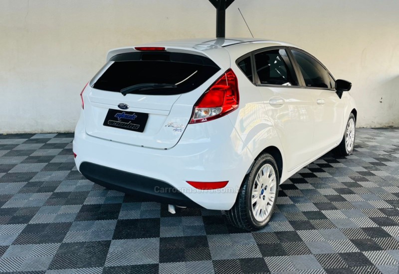 FIESTA 1.5 S HATCH 16V FLEX 4P MANUAL - 2014 - NOVO HAMBURGO