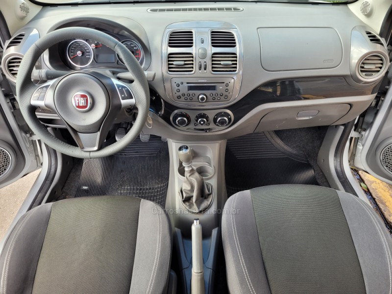GRAND SIENA 1.6 MPI ESSENCE 16V FLEX 4P MANUAL - 2015 - FLORES DA CUNHA