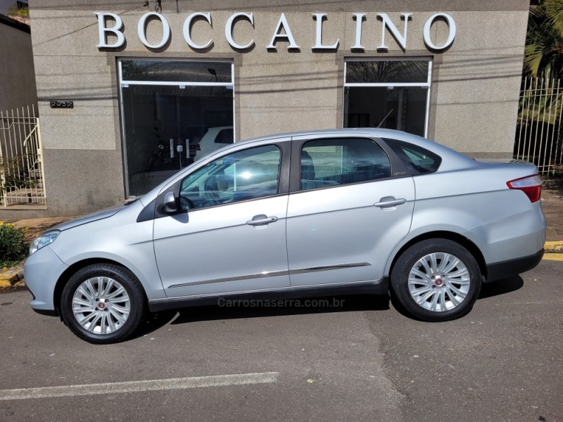 grand siena 1.6 mpi essence 16v flex 4p manual 2015 flores da cunha