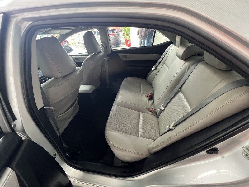 COROLLA 1.8 GLI 16V FLEX 4P AUTOMÁTICO - 2015 - PORTãO