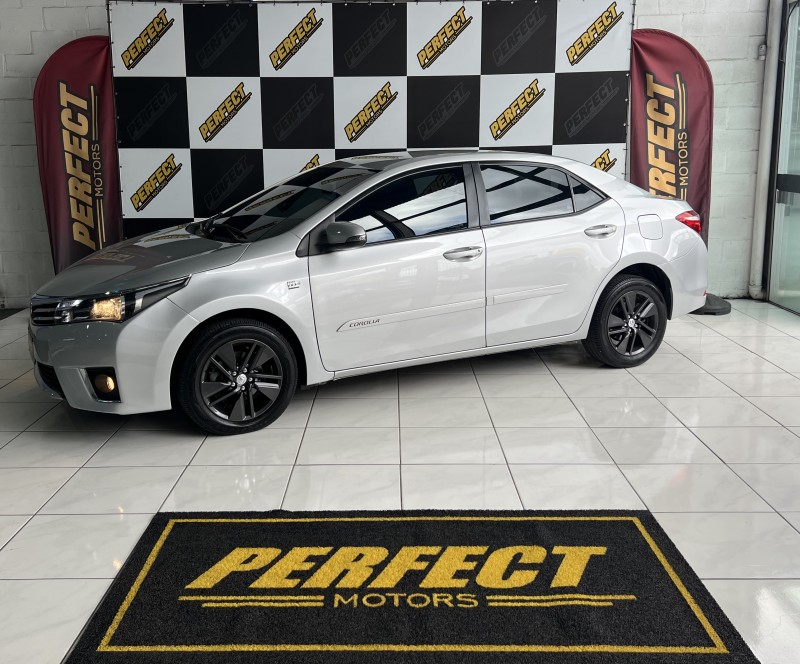 COROLLA 1.8 GLI 16V FLEX 4P AUTOMÁTICO