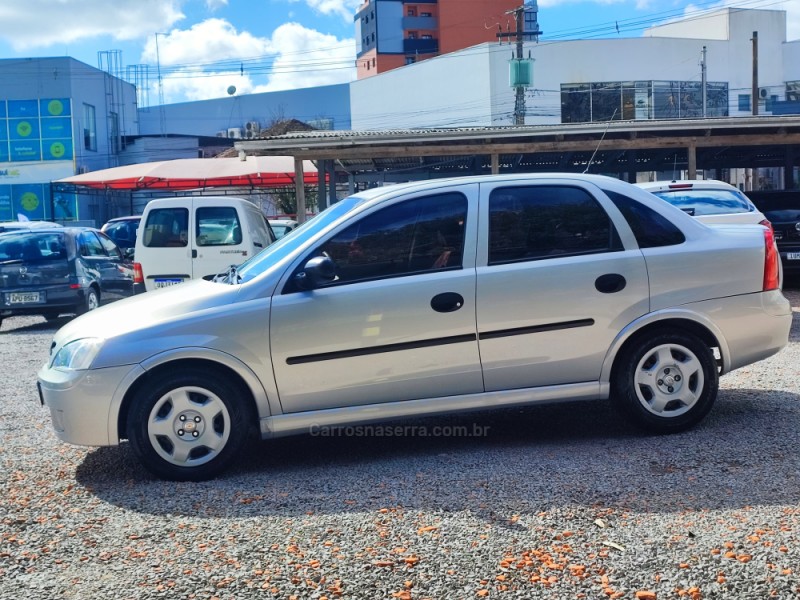 CORSA 1.0 MPFI SEDAN 8V GASOLINA 4P MANUAL - 2003 - FARROUPILHA