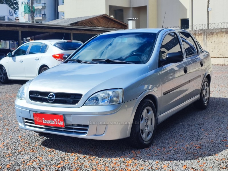 CORSA 1.0 MPFI SEDAN 8V GASOLINA 4P MANUAL - 2003 - FARROUPILHA