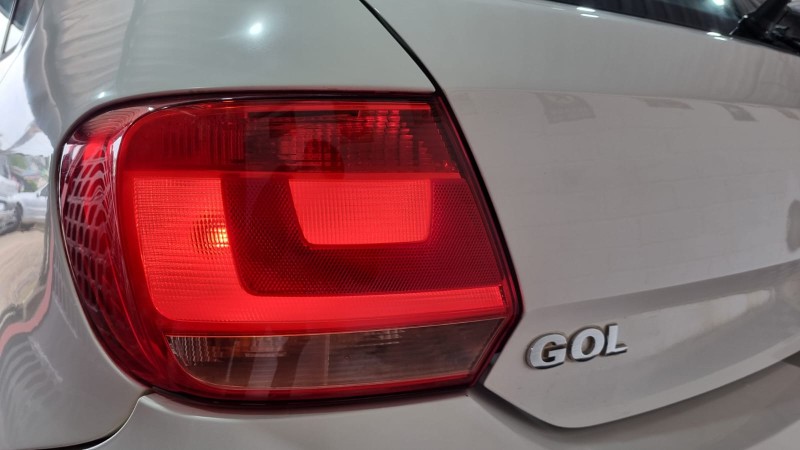 GOL 1.0 MI SPECIAL 8V FLEX 4P MANUAL - 2015 - TEUTôNIA