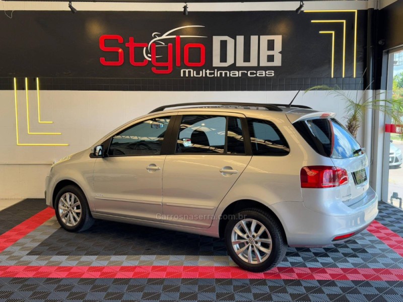 SPACEFOX 1.6 MI TREND 8V FLEX 4P MANUAL - 2014 - ESTâNCIA VELHA