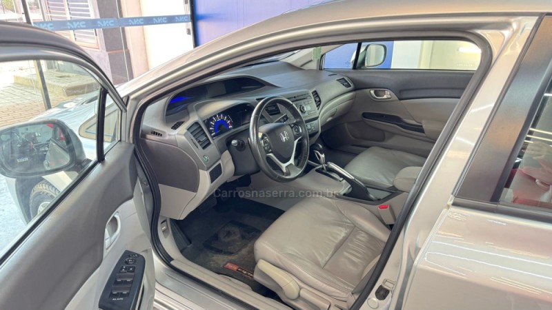 CIVIC 2.0 LXR 16V FLEX 4P AUTOMÁTICO - 2014 - LAJEADO