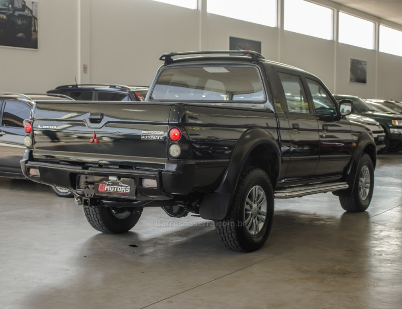 L200 2.5 GLS 4X4 CD 8V TURBO DIESEL 4P MANUAL - 2007 - NOVO HAMBURGO