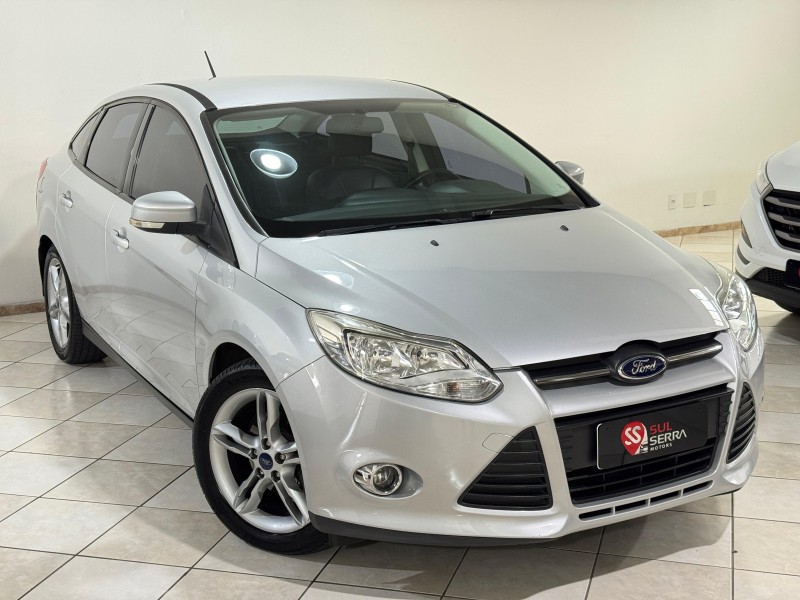 focus 2.0 se sedan 16v flex 4p automatico 2014 caxias do sul