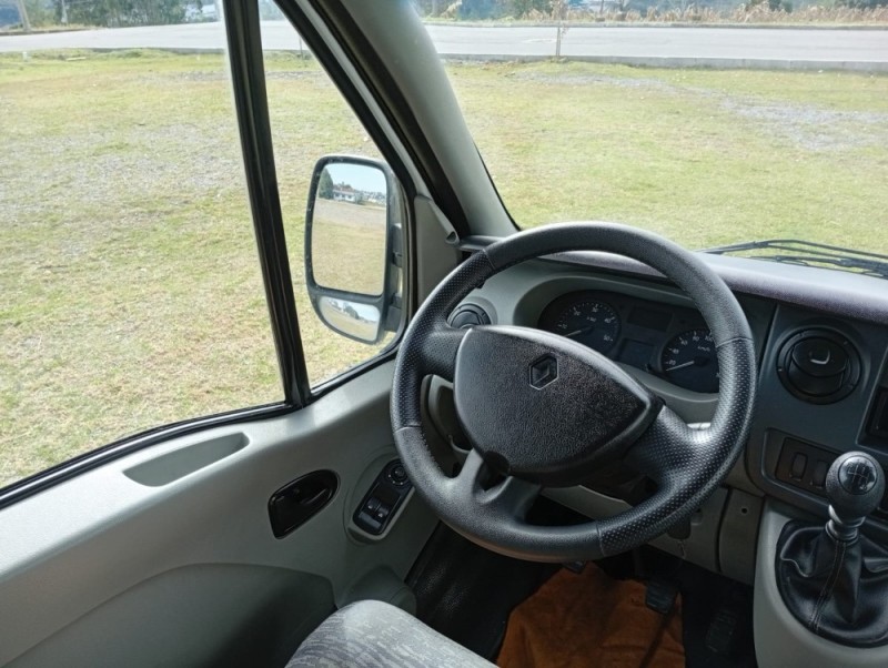 MASTER 2.5 DCI FURGÃO MÉDIO/LONGO TA DIESEL - 2013 - FARROUPILHA