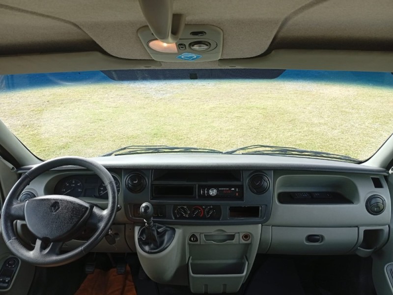 MASTER 2.5 DCI FURGÃO MÉDIO/LONGO TA DIESEL - 2013 - FARROUPILHA