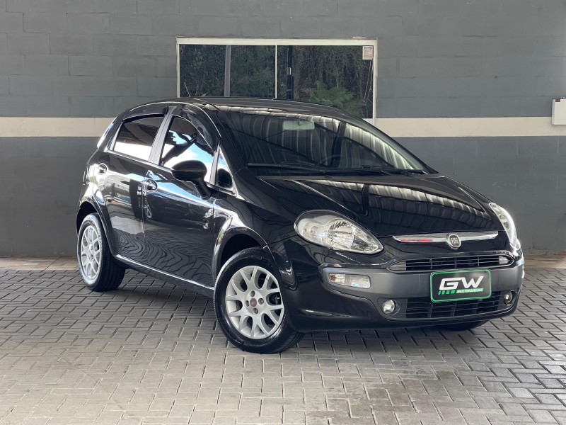 PUNTO 1.6 ESSENCE 16V FLEX 4P MANUAL - 2015 - CAXIAS DO SUL