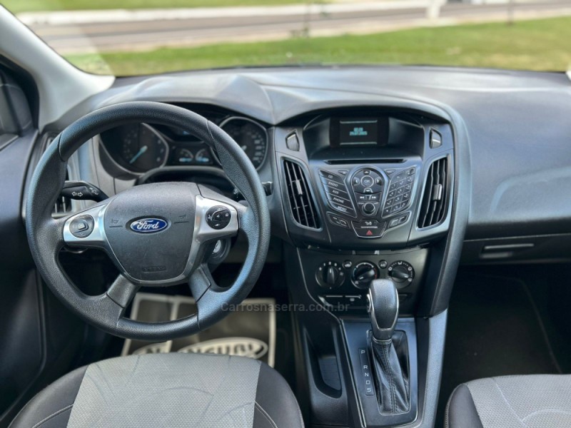 FOCUS 2.0 16V FLEX 4P AUTOMÁTICO - 2014 - LAJEADO