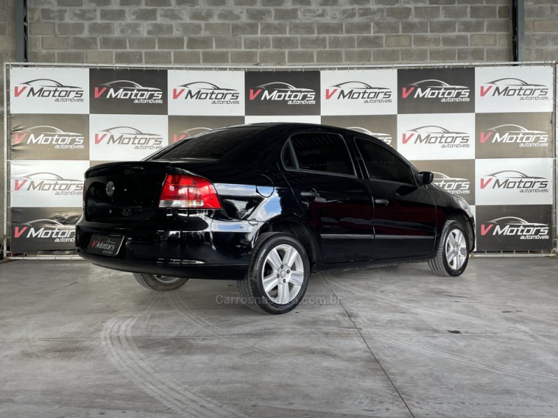 VOYAGE 1.6 MI 8V FLEX 4P AUTOMÁTICO - 2010 - PAROBé