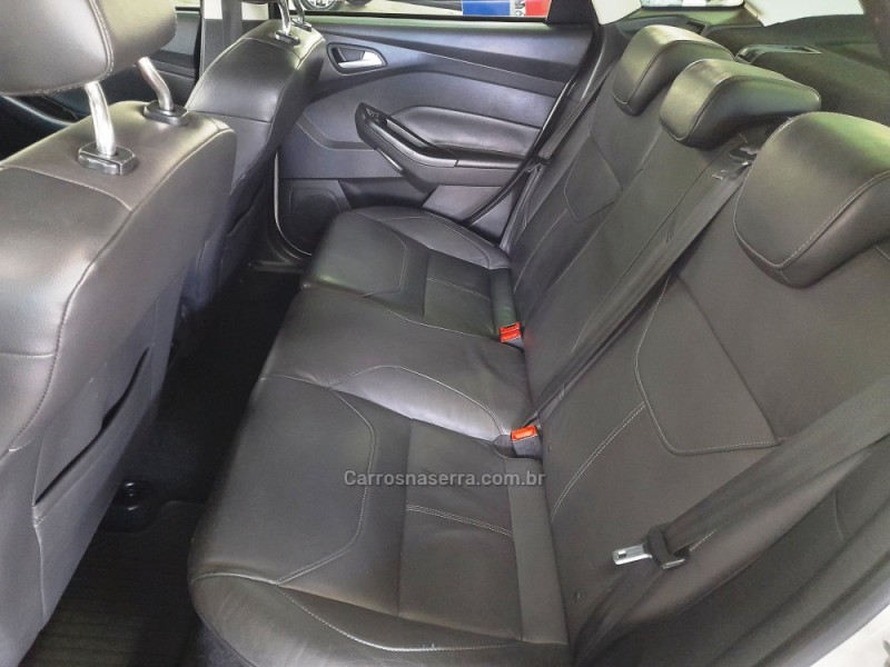 FOCUS 2.0 SE PLUS FASTBACK 16V FLEX 4P AUTOMÁTICO - 2019 - CAXIAS DO SUL