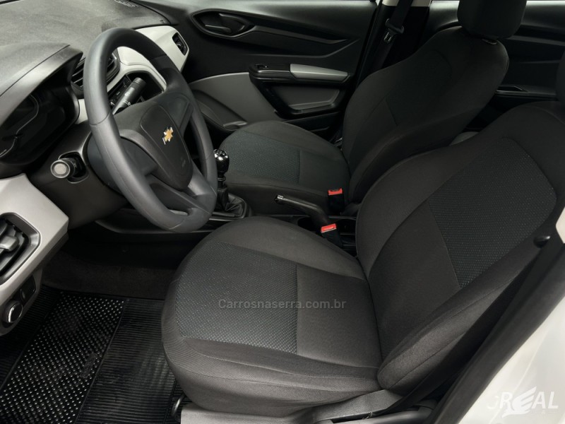 PRISMA 1.0 MPFI JOY 8V FLEX 4P MANUAL - 2018 - SAPIRANGA