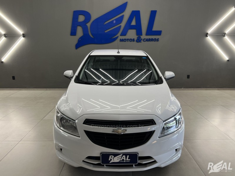 PRISMA 1.0 MPFI JOY 8V FLEX 4P MANUAL - 2018 - SAPIRANGA