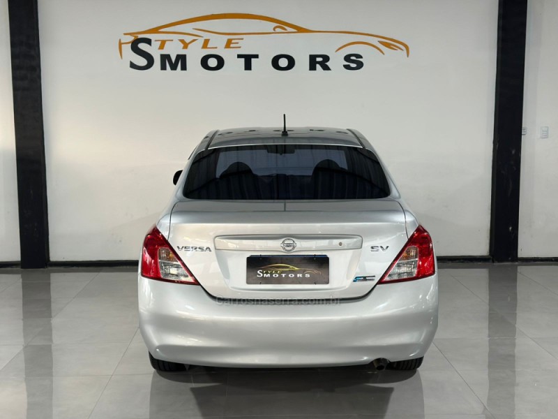 VERSA 1.6 16V FLEX SV 4P MANUAL - 2013 - NOVO HAMBURGO