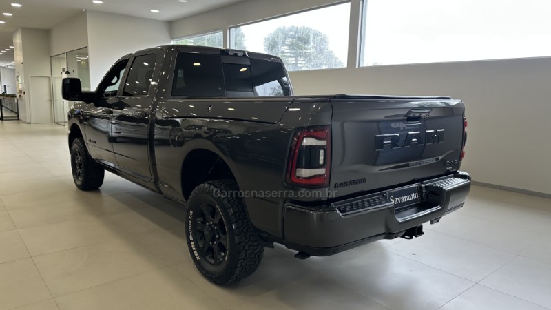 3500 LARAMIE 6.7 CD 4X4 TURBO DIESEL 4P AUTOMÁTICO - 2024 - CAXIAS DO SUL