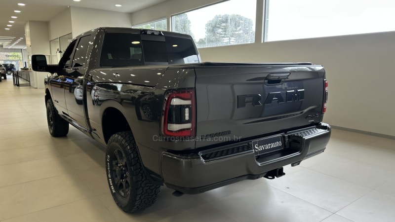 3500 LARAMIE 6.7 CD 4X4 TURBO DIESEL 4P AUTOMÁTICO - 2024 - CAXIAS DO SUL