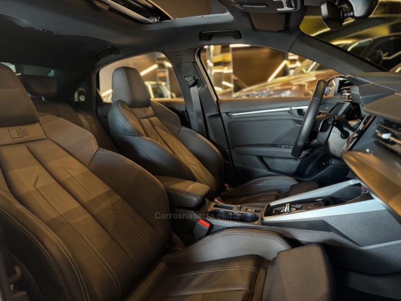 A3 2.0 TFSI PERFORMANCE BLACK SEDAN GASOLINA 4P AUTOMÁTICA - 2022 - NOVO HAMBURGO