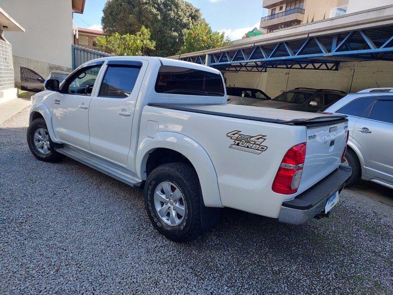 HILUX 3.0 SRV 4X4 CD 16V TURBO INTERCOOLER DIESEL 4P MANUAL - 2014 - BENTO GONçALVES