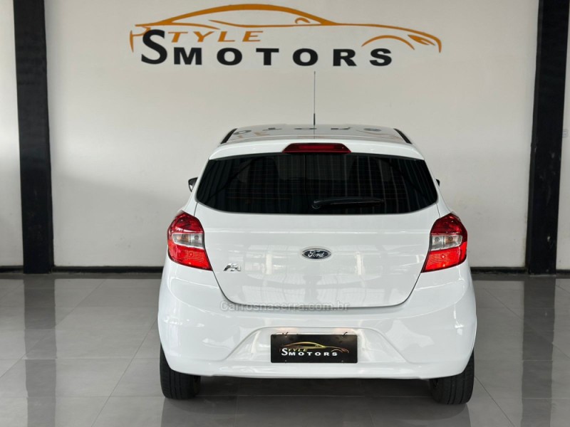 KA 1.0 SE 12V FLEX 4P MANUAL - 2017 - NOVO HAMBURGO