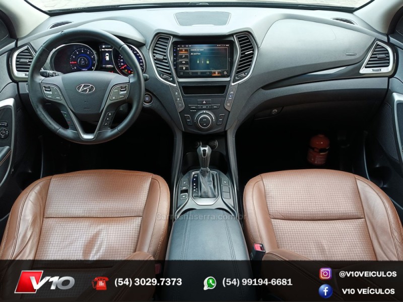 SANTA FÉ 3.3 MPFI 4X4 7 LUGARES V6 270CV GASOLINA 4P AUTOMÁTICO - 2015 - CAXIAS DO SUL