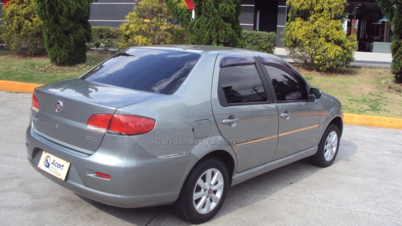 SIENA 1.4 MPI ELX ATTRACTIVE 8V FLEX 4P MANUAL - 2010 - CAXIAS DO SUL