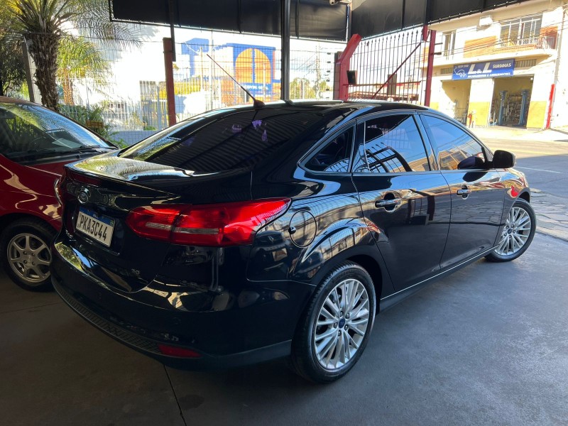 FOCUS 2.0 SE SEDAN 16V FLEX 4P AUTOMÁTICO - 2016 - CAXIAS DO SUL