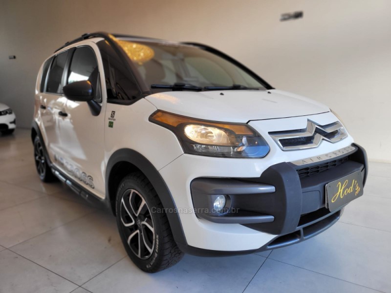 AIRCROSS 1.6 SALOMON TENDANCE 16V FLEX 4P MANUAL - 2017 - CANELA