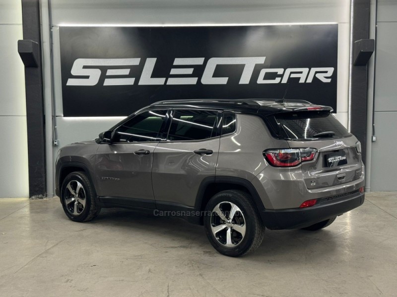 COMPASS 2.0 SPORT 4X2 16V GASOLINA 4P AUTOMÁTICO - 2018 - NOVO HAMBURGO