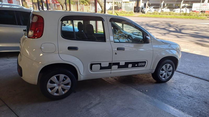 UNO 1.0 EVO VIVACE 8V FLEX 4P MANUAL - 2014 - CAXIAS DO SUL