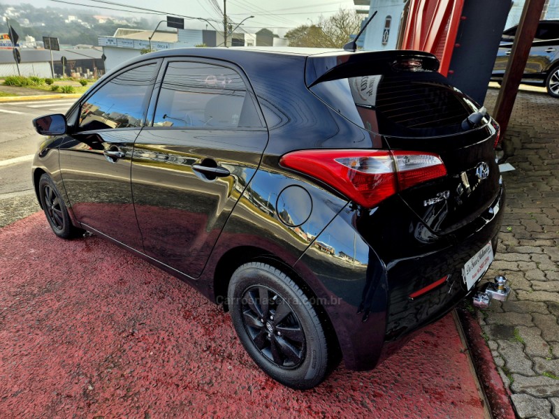 HB20 1.6 COMFORT STYLE 16V FLEX 4P AUTOMÁTICO - 2013 - FARROUPILHA