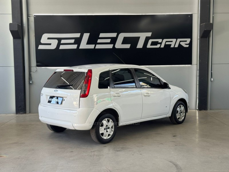 FIESTA 1.0 MPI CLASS HATCH 8V FLEX 4P MANUAL - 2014 - NOVO HAMBURGO