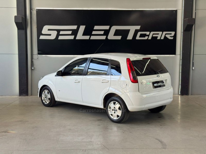 FIESTA 1.0 MPI CLASS HATCH 8V FLEX 4P MANUAL - 2014 - NOVO HAMBURGO