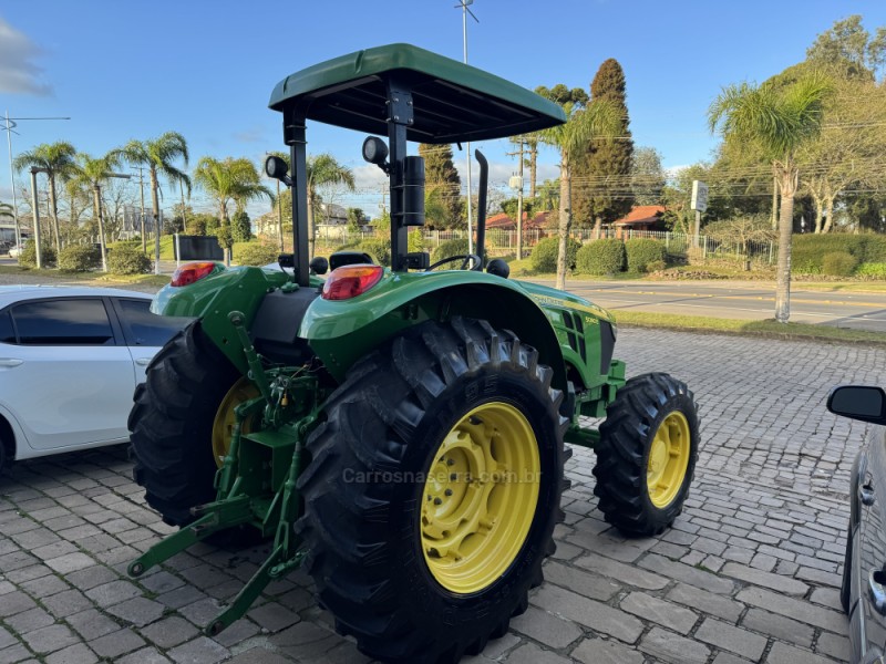 TRATOR 5080 E  - 2021 - VERANóPOLIS