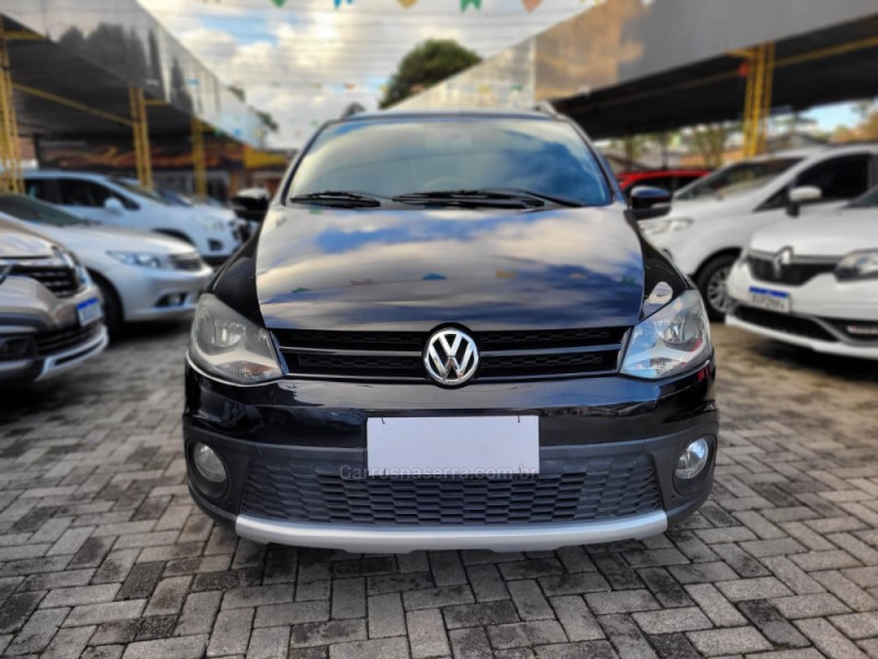 CROSSFOX 1.6 MI FLEX 8V 4P MANUAL - 2011 - CANELA
