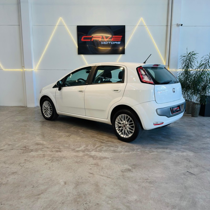 PUNTO 1.6 ESSENCE 16V FLEX 4P MANUAL - 2013 - CAXIAS DO SUL