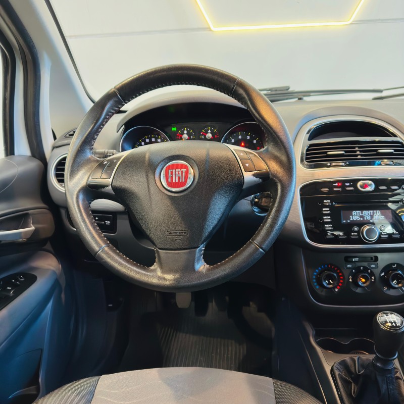 PUNTO 1.6 ESSENCE 16V FLEX 4P MANUAL - 2013 - CAXIAS DO SUL