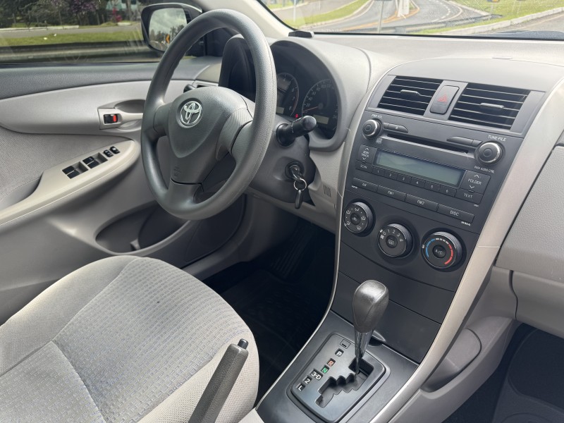COROLLA 1.6 XLI WAGON 16V GASOLINA 4P AUTOMÁTICO - 2010 - DOIS IRMãOS
