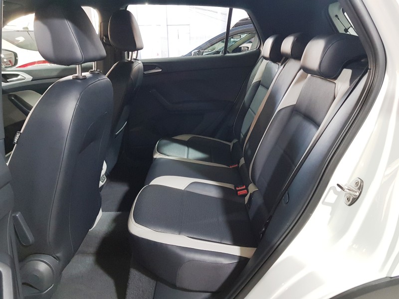 T-CROSS 1.4 HIGHLINE TSI 16V FLEX 4P AUTOMÁTICO - 2021 - CAXIAS DO SUL