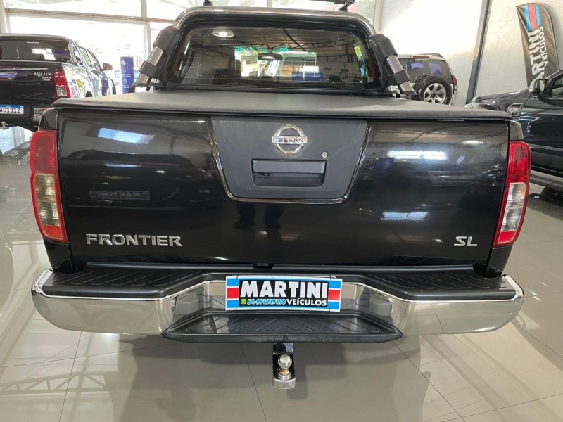 FRONTIER 2.5 SL 4X4 CD TURBO ELETRONIC DIESEL 4P AUTOMÁTICO - 2014 - CAXIAS DO SUL