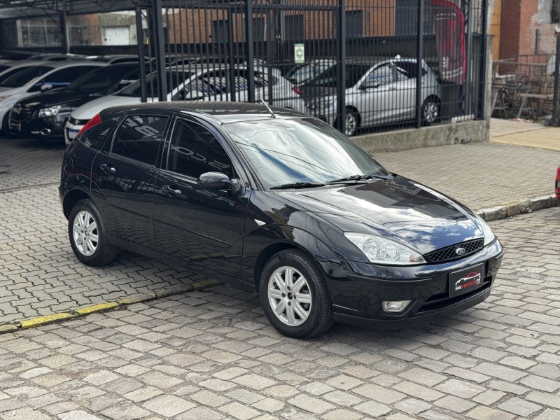 FOCUS 1.6 GLX 8V FLEX 4P MANUAL - 2009 - CAXIAS DO SUL