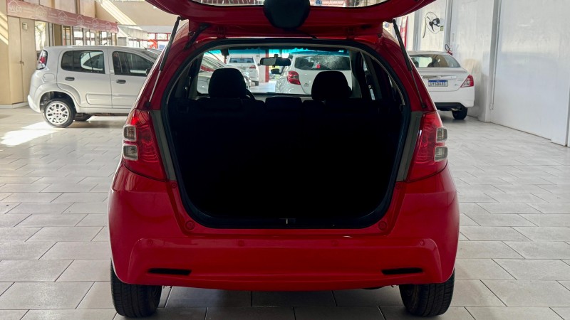 FIT 1.4 LX 16V FLEX 4P AUTOMÁTICO - 2013 - ESTâNCIA VELHA